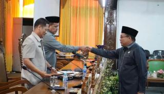 DPRD Kuansing Sampaikan Rekomendasi LKPJ Bupati Tahun 2024